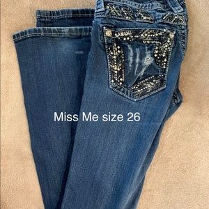 Miss Me boot cut. Size 26.
